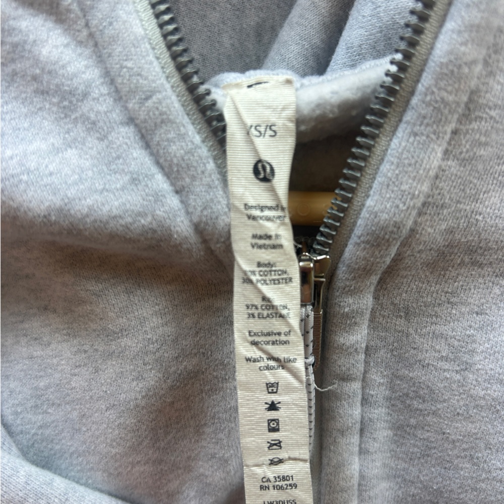lululemon athletica Light Gray Half-Zip Hoodie - Picture 4 of 4